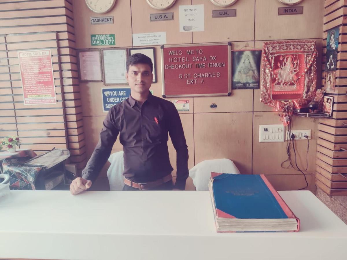 Hotel Saya Deluxe Near New Delhi Railway Station ' Bagian luar foto