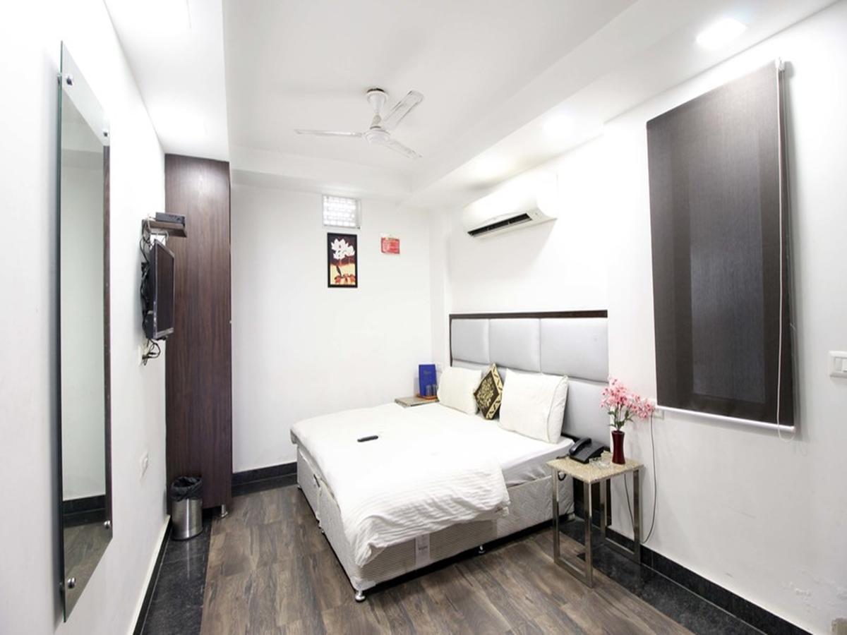 Hotel Saya Deluxe Near New Delhi Railway Station ' Bagian luar foto
